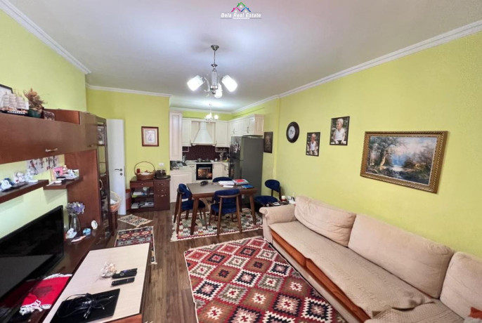 apartament-ne-shitje-11-ne-kinostudio-qera-big-0