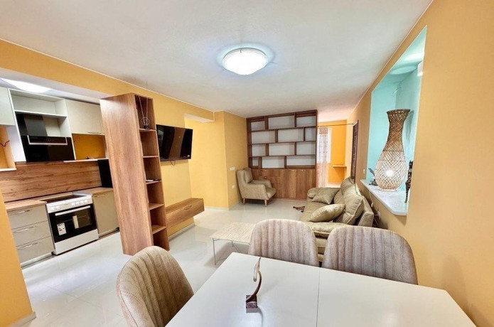 apartament-me-qera-21-ne-bllok-id-b221365-tirane-big-0