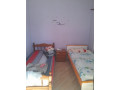 garsoniere-me-qera-kati-i-3-i-nje-vile-prane-sheshit-shqiponja-id-bg63-tirane-small-0