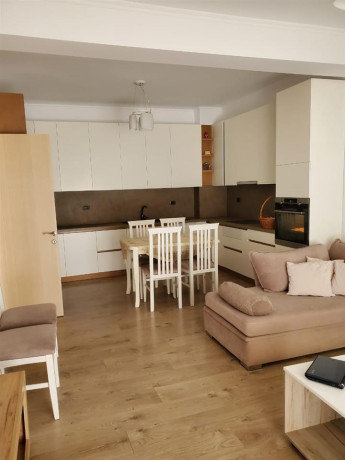 jepet-me-qera-apartament-21-perballe-amerikan-3-id-b220596-tirane-big-1