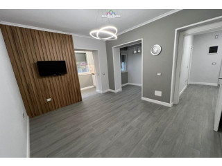 Zyre Me Qera 1+1 Tek Shkolla e Kuqe (ID BZ2740) Tirane