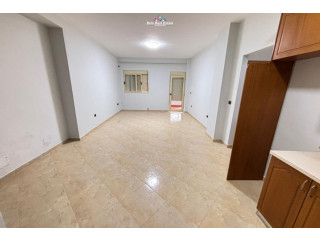 Zyre Me Qera 2+1 Tek Myslym Shyri (ID BZ2741) Tirane