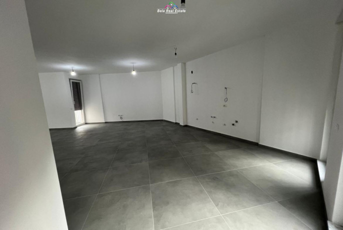 zyre-me-qera-tek-9-kateshet-id-bz2743-tirane-big-0