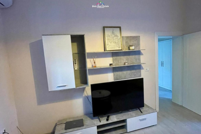 apartament-me-qera-11-tek-medreseja-qera-big-0