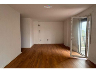 Zyre Me Qera 2+1 ne Don Bosko (ID BZ2747) Tirane