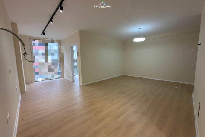 zyre-me-qera-21-ne-astir-id-bz2748-tirane-big-0