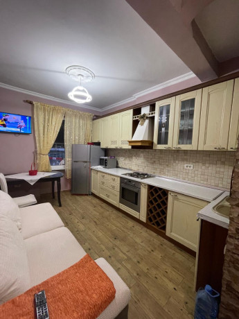 apartament-me-qera-21-tek-zogu-i-zi-id-b221373-tirane-big-0