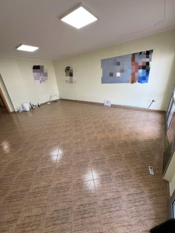 zyre-me-qera-tek-zogu-i-zi-id-bz2156-tirane-big-0