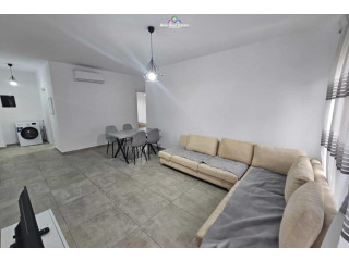 Apartament me Qera 2+1+2 Tek Kompleksi Zirkon (ID B2201342) Tirane.