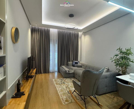 apartament-me-qera-21-tek-zogu-i-zi-id-b2201613-tirane-big-0