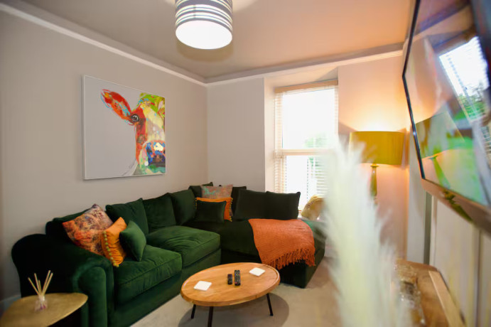 apartament-ne-shitje-21-tek-ish-parku-id-b120753-tirane-big-0