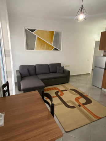 apartament-me-qera-11-ne-astir-id-b2101371-tirane-big-0