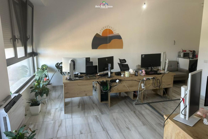 zyre-me-qera-tek-ali-demi-id-bz2762-tirane-big-0