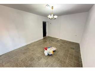 Garsoniere Ne Shitje Tek ish Restorant Durresi (ID BSHG32) Tirane