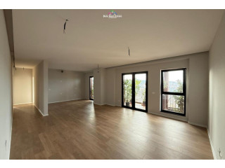 Zyre Me Qera 2+1+2 Tek Garden Building 21 Dhjetori (ID BZ2766) Tirane