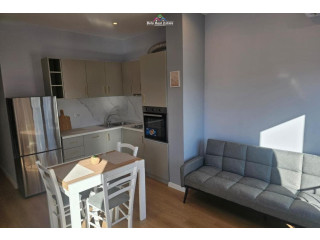 Apartament me qera 1+1 Tek Stacioni Trenit,qera.,.,.