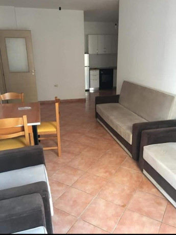 jepet-me-qera-apartament-21-ne-fresk-id-b220600-tirane-big-1