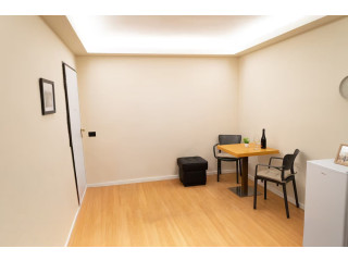 Zyre Me Qera Tek Pazari i Ri (ID BZ2772) Tirane