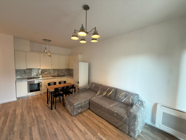 apartament-me-qera-11-tek-fusha-e-aviacionit-qera-big-0