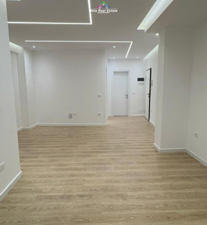 zyre-me-qera-11-tek-myslym-shyri-big-0