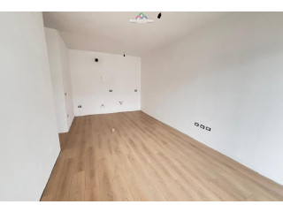 Apartament Ne Shitje 2+1 Tek Univers City,shitje