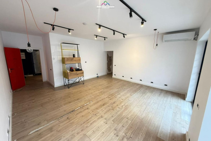 zyre-me-qera-tek-rruga-e-durresit-id-bz289-tirane-big-0