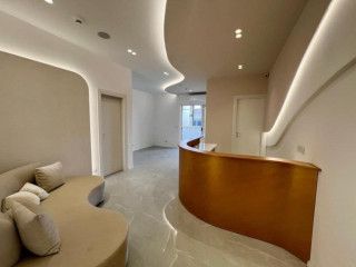 Zyre Me Qera 3+1 Prane Harry Fultz (ID BZ2786) Tirane