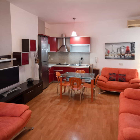 apartament-me-qera-11-tek-21-dhjetori-id-b210366-tirane-big-0