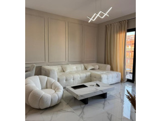 Apartament me qera 3+1+2 tek Garden Building,qera.qera