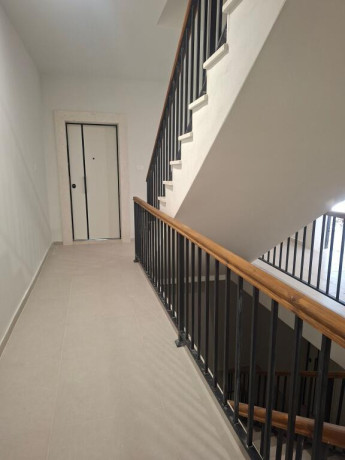 shitet-apartament-21-rruga-elbasanit-160000-euro-big-0