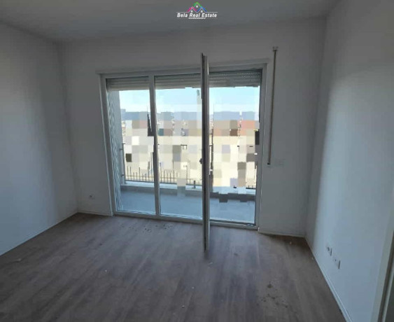 zyre-me-qera-21-tek-univers-city-id-bz2790-tirane-big-0