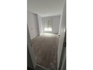 Zyre Me Qera 2+1 Ne 5 Maj (ID BZ2792) Tirane