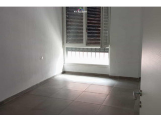 Zyre Me Qera 2+1 Ne 5 Maj (ID BZ2794) Tirane