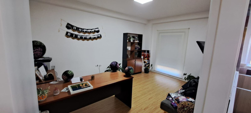 zyre-me-qera-11-tek-stacioni-i-trenit-id-bz2797-tirane-big-0