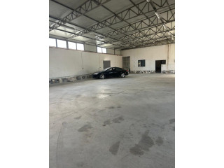 Magazine Me Qera Prane Kafes Se Rremes (ID BM283) Tirane