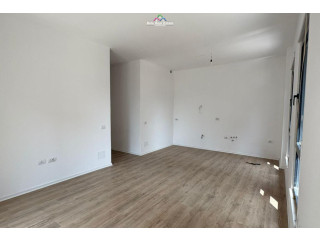 Zyre me qera 2+1 ne Porcelan (ID BZ2689) Tirane