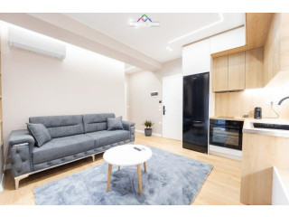 Jepet Me Qera Apartament 1+1 Ne Bllok (ID B211416) Tirane