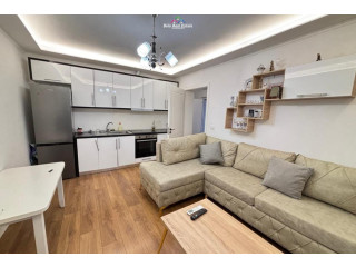 Aparament Me Qera 2+1 Tek Harry Fultz (ID B221387) Tirane