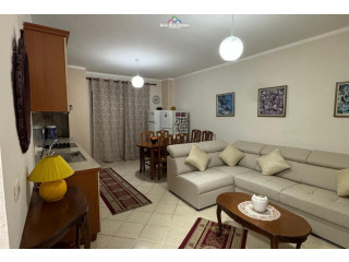 Apartament Me Qera 2+1 Tek Komuna e Parisit ( ID B2201724) Tirane