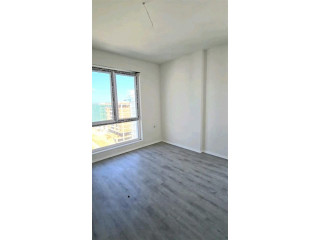 Zyre Me Qera 3+1 Tek Univers City (ID