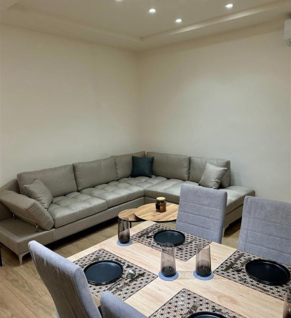 apartament-me-qera-21-tek-bulevardi-bajram-curri-id-qera-qera-qrera-big-0