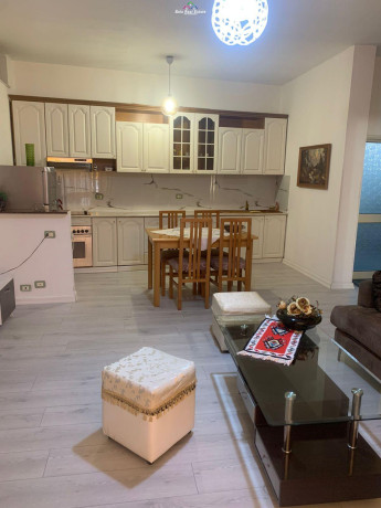 jepet-me-qera-apartament-11-tek-bulevardi-zogu-i-pare-id-b210491-tirane-big-1