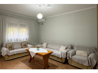 Apartament 1+1 Me Qera Ne Laprake ( ID B211423 ) Tirane