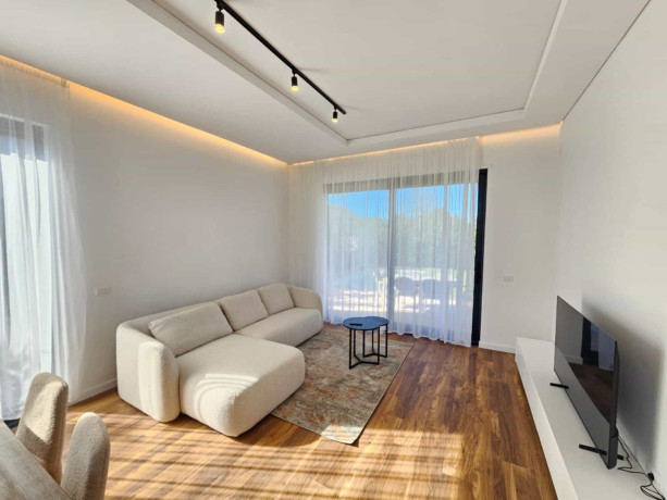 vile-3-kateshe-me-qera-tek-olive-grove-residence-id-bv22579-tirane-big-0