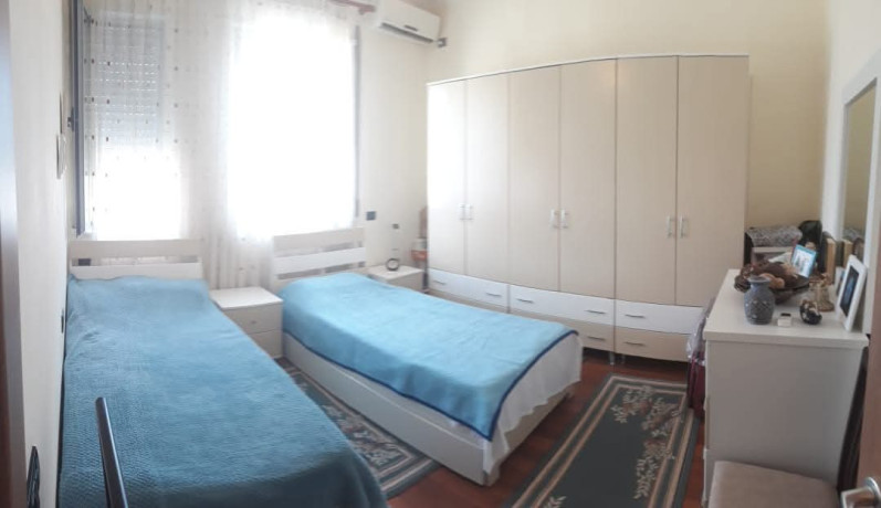 jepet-me-qera-apartamenti-11-pazari-i-ri-tirane-big-1