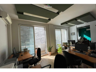 Zyre Me Qera 2+1 Tek Shallvaret (ID BZ2832) Tirane