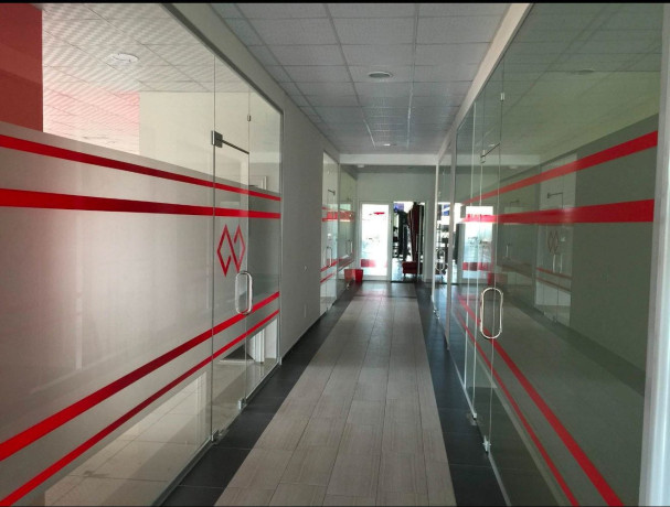 zyre-me-qera-ne-paskuqan-id-bz2834-tirane-big-0