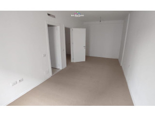 Zyre me Qera 2+1 ne Porcelan (ID BZ2530) Tirane