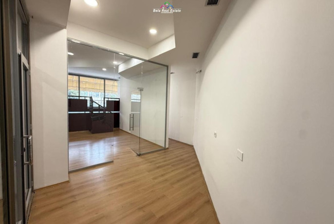 zyre-me-qera-ne-qender-id-bz2842-tirane-big-0