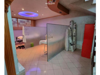 Dyqan-Dublex Me Qera Tek Rruga e Bogdaneve (ID , qera, qera, qera, qera